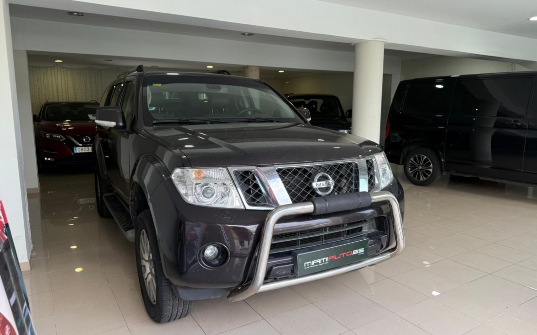 Nissan Pathfinder 2.5dCi 190 CV SE